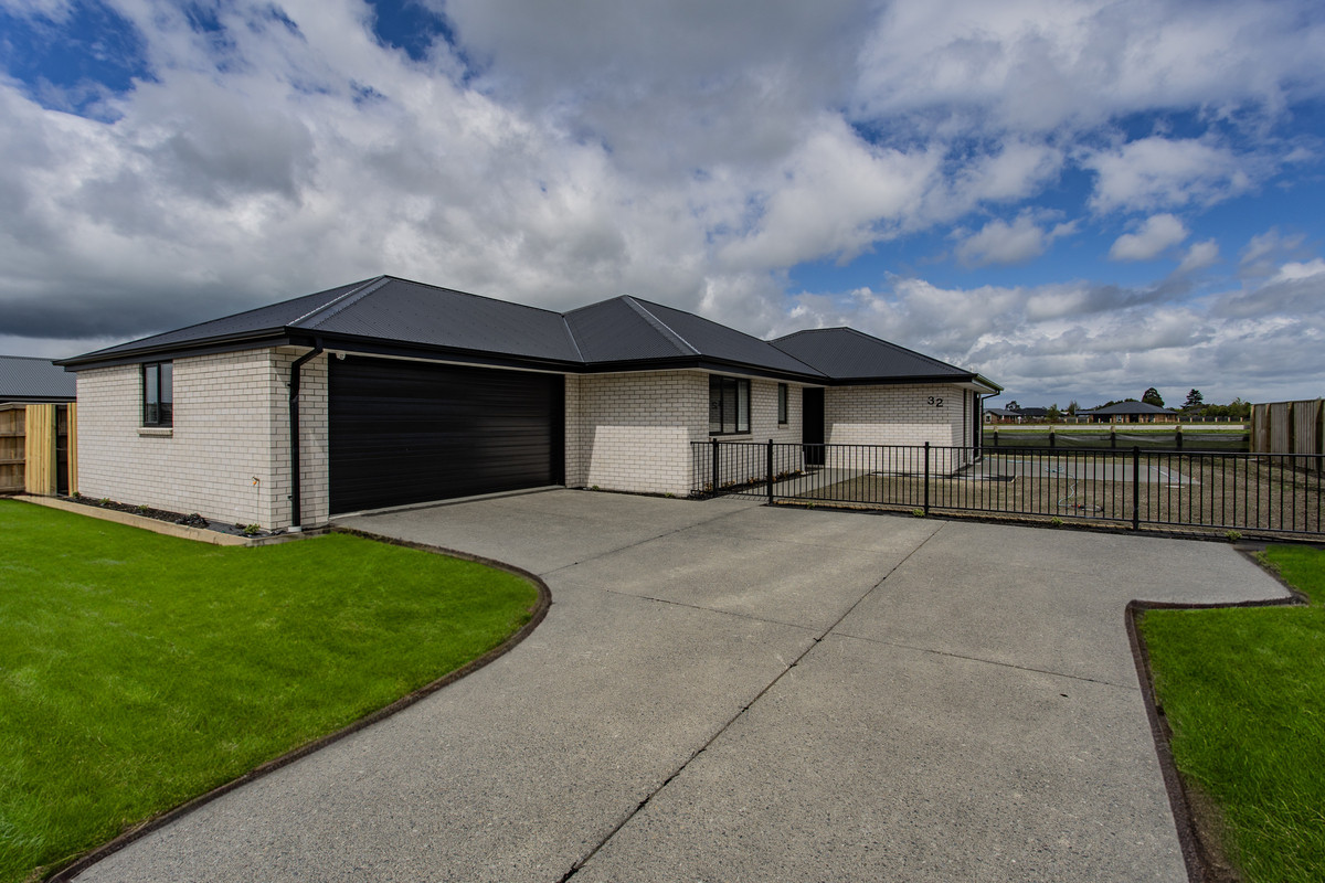 LEASED by Lime Real Estate