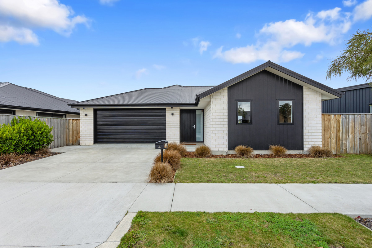 UNDER OFFER by Team Azzopardi Lime Real Estate